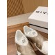 GIVENCHY Sneakers