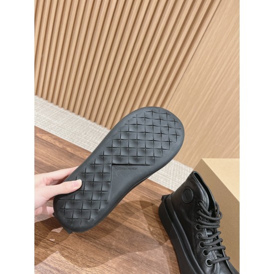 Bottega Veneta BV Sneakers