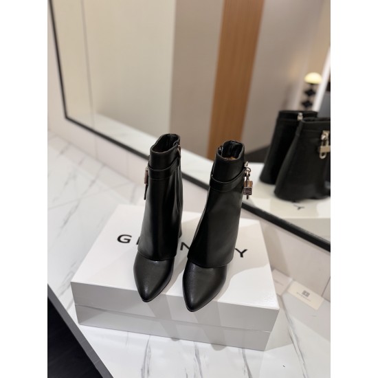 Givenchy Shark Lock ankle boots in leather