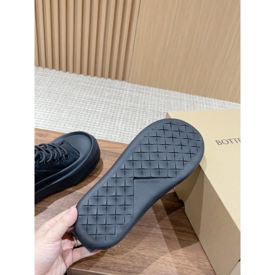 Bottega Veneta BV Sneakers