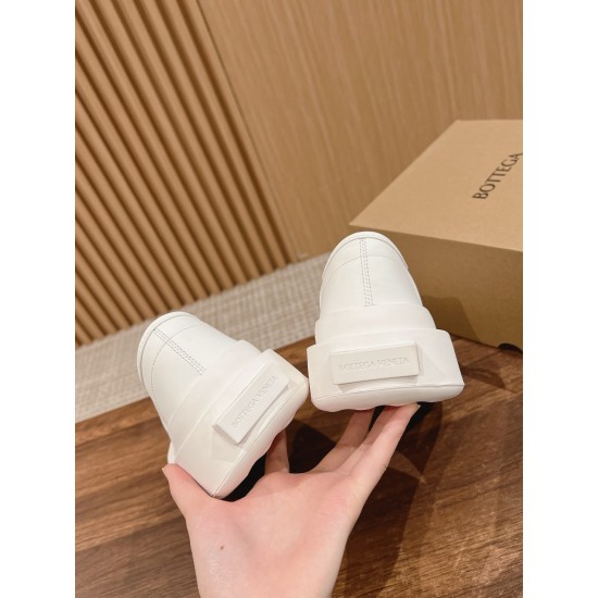 Bottega Veneta BV Sneakers
