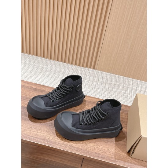 Bottega Veneta BV Sneakers