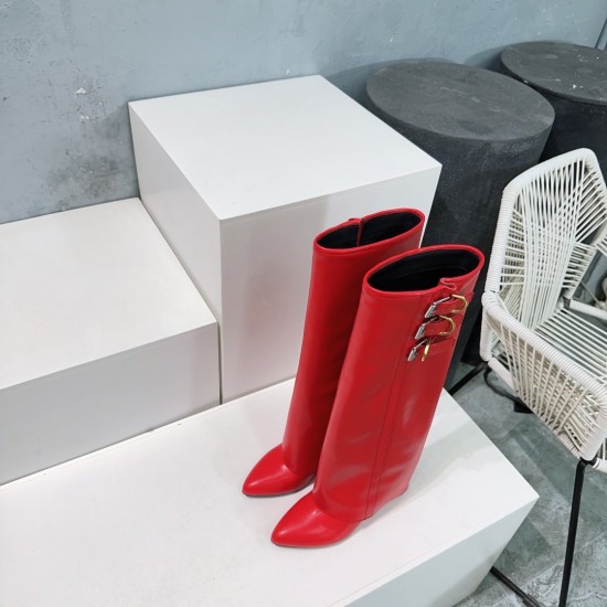 Givenchy Shark Lock ankle boots in leather