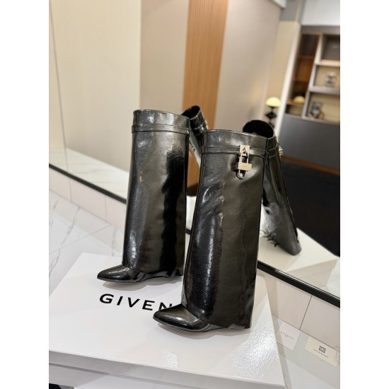 Givenchy Shark Lock ankle boots in leather