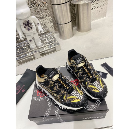 VERSACE