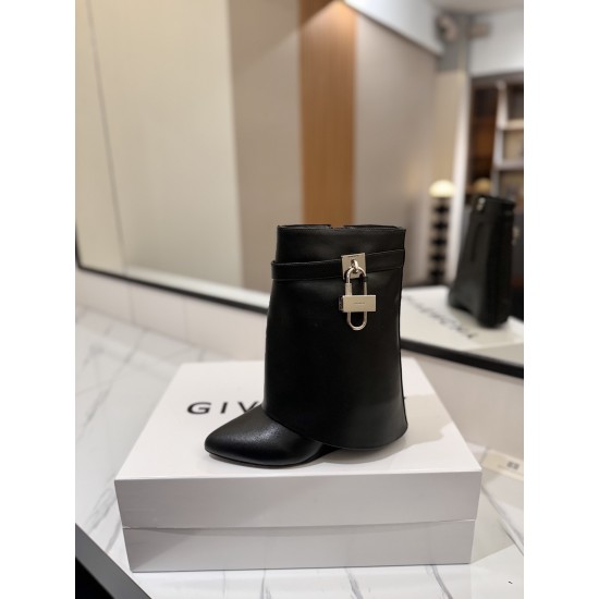 Givenchy Shark Lock ankle boots in leather