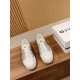 GIVENCHY Sneakers