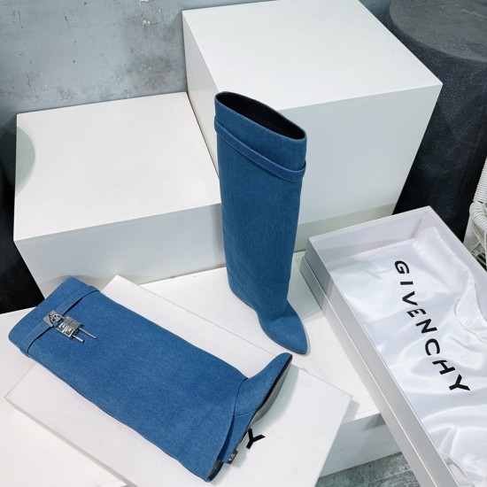 Givenchy Shark Lock ankle boots in leather