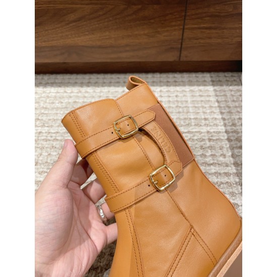 CELINE