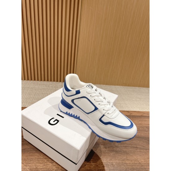 GIVENCHY Sneakers