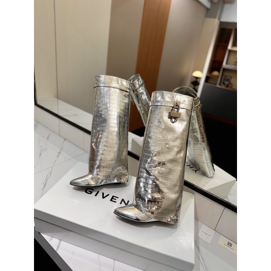 Givenchy Shark Lock ankle boots in leather