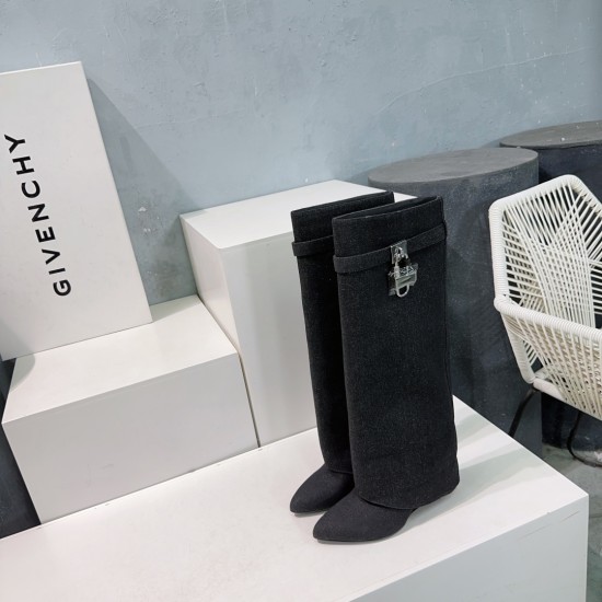 Givenchy Shark Lock ankle boots in leather