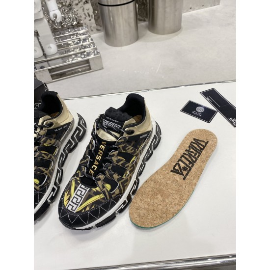 VERSACE