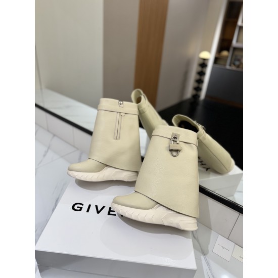 Givenchy Shark Lock ankle boots in leather