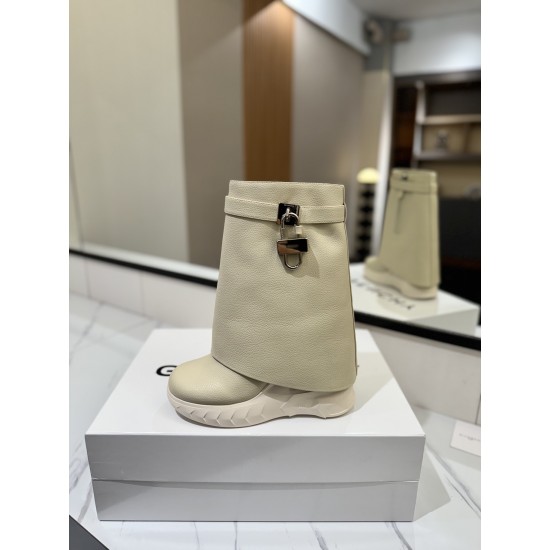 Givenchy Shark Lock ankle boots in leather