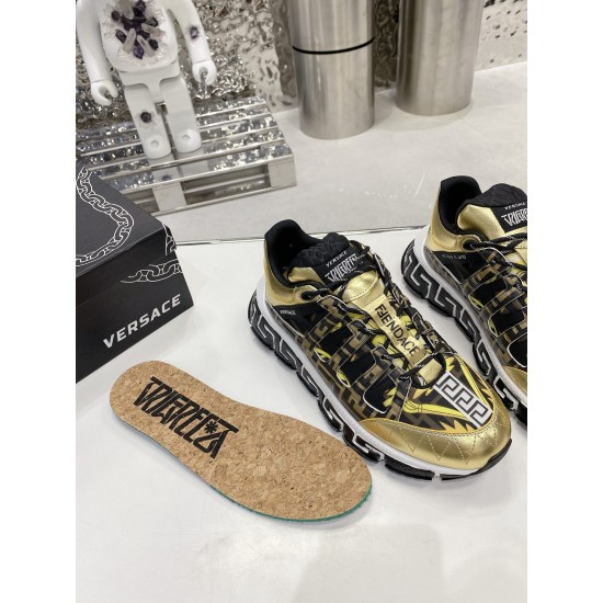 VERSACE