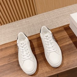 GIVENCHY Sneakers
