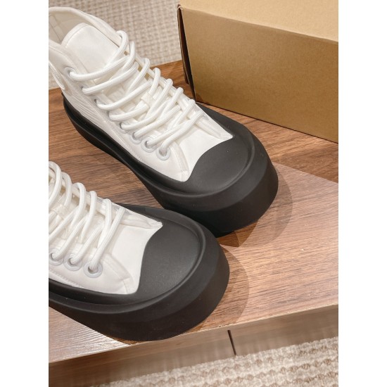 Bottega Veneta BV Sneakers
