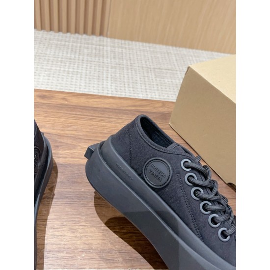 Bottega Veneta BV Sneakers