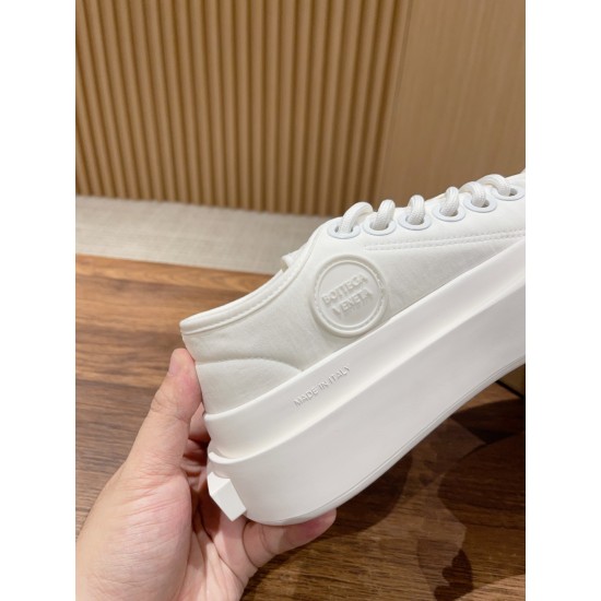 Bottega Veneta BV Sneakers