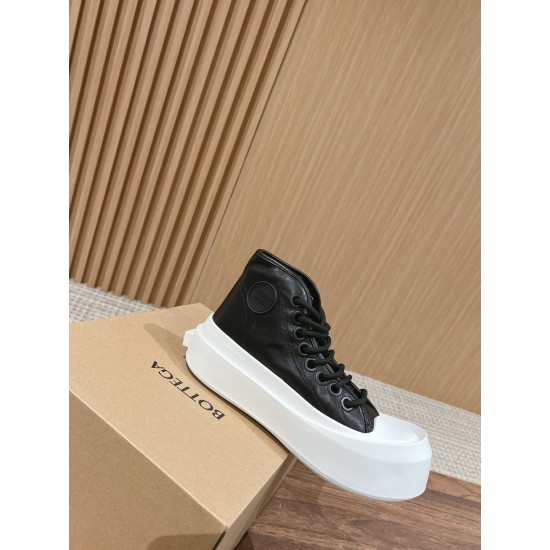 Bottega Veneta BV Sneakers