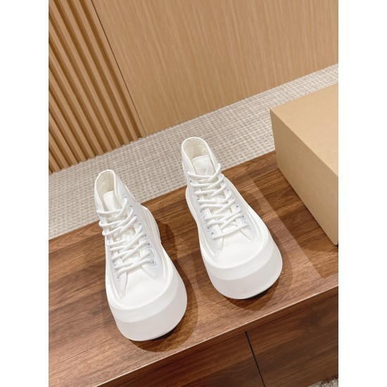 Bottega Veneta BV Sneakers