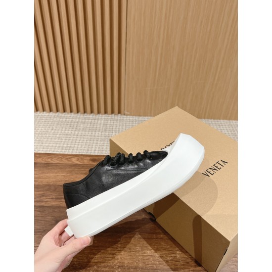 Bottega Veneta BV Sneakers