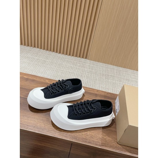 Bottega Veneta BV Sneakers