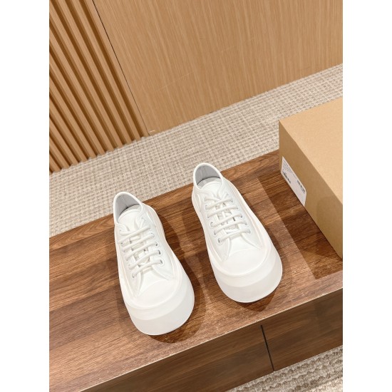 Bottega Veneta BV Sneakers