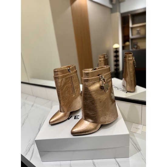 Givenchy Shark Lock ankle boots in leather