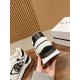 GIVENCHY Sneakers
