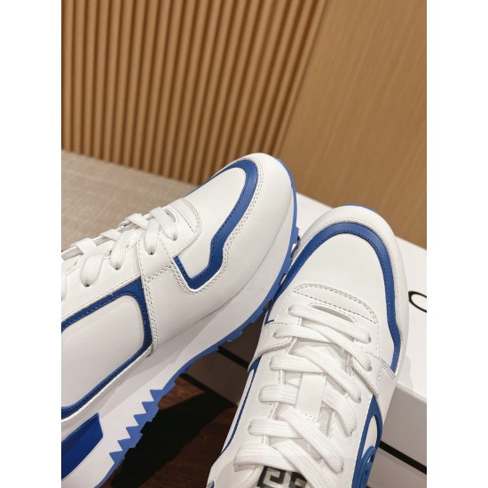 GIVENCHY Sneakers
