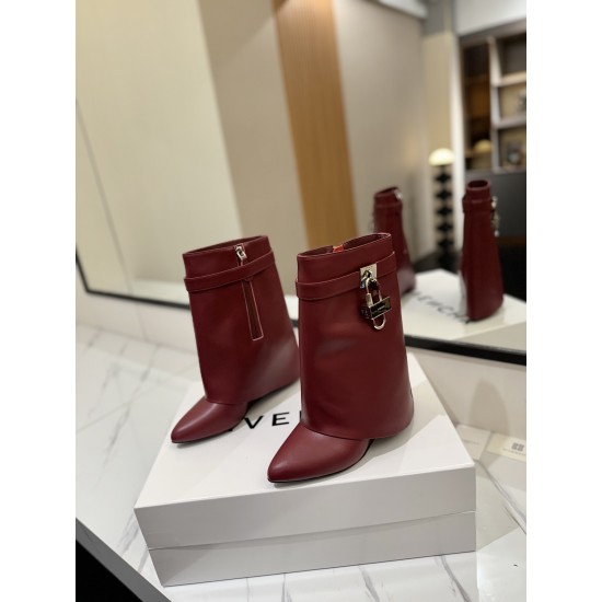 Givenchy Shark Lock ankle boots in leather