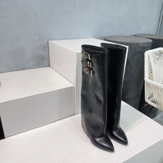 Givenchy Shark Lock ankle boots in leather