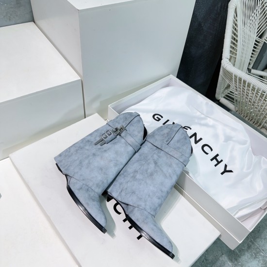 Givenchy Shark Lock ankle boots in leather