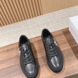 GIVENCHY Sneakers