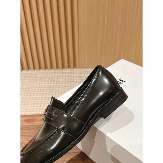 CELINE