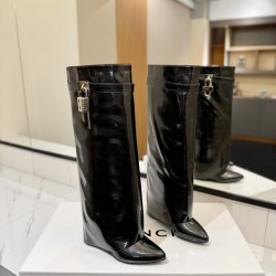 Givenchy Shark Lock ankle boots in leather