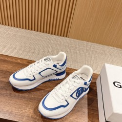 GIVENCHY Sneakers