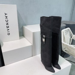 Givenchy Shark Lock ankle boots in leather