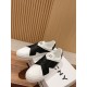 GIVENCHY Sneakers