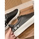GIVENCHY Sneakers