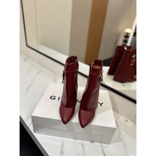 Givenchy Shark Lock ankle boots in leather