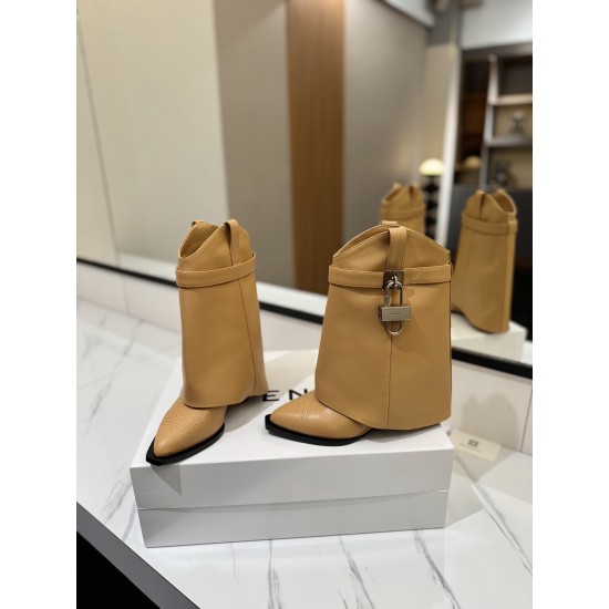 Givenchy Shark Lock ankle boots in leather