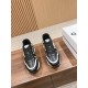 GIVENCHY Sneakers