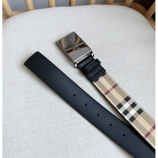 BURBERRY Belts