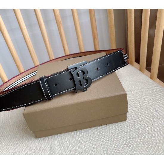 BURBERRY Belts