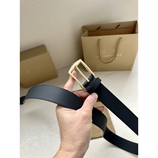 BURBERRY Belts