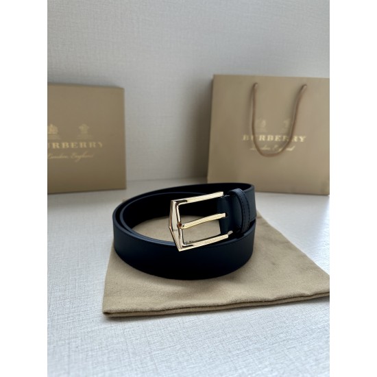 BURBERRY Belts