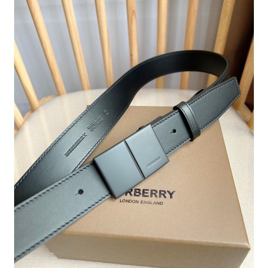 BURBERRY Belts